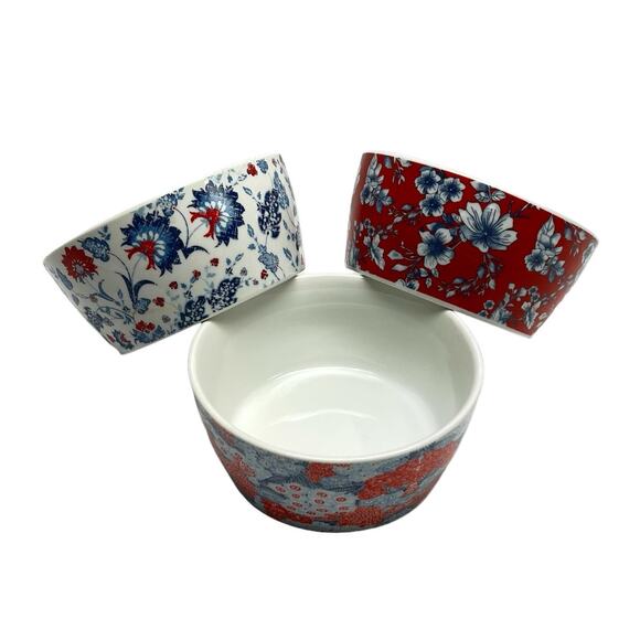 Sur La Table Other - Sur La Table Bowls Pique-nique Floral Porcelain Set of 3 Soup Cereal Serving